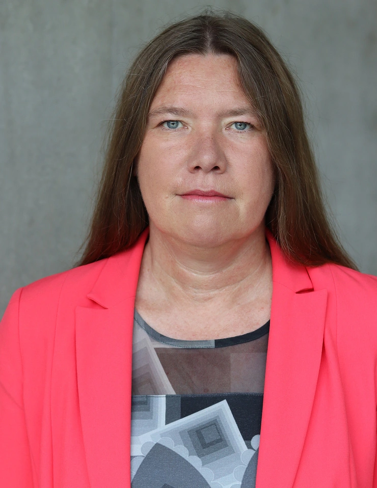 Professor Heike Grimm