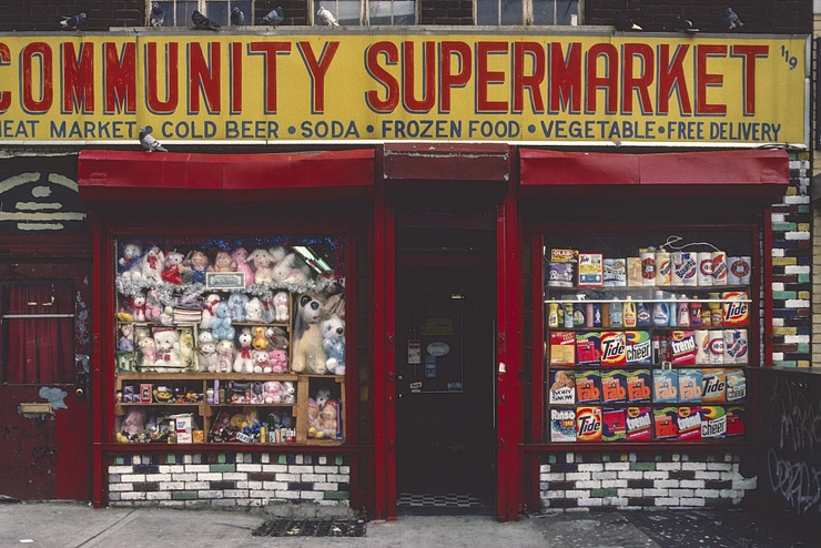 storefront supermarket