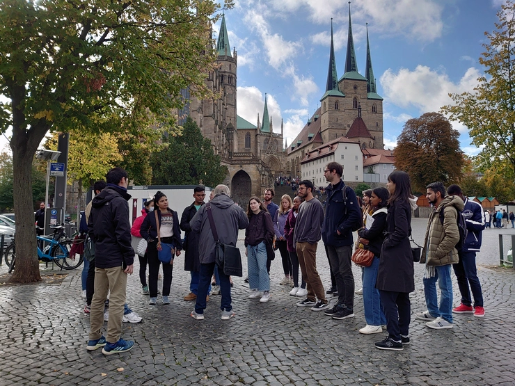 auf dem Erfurter Domplatz